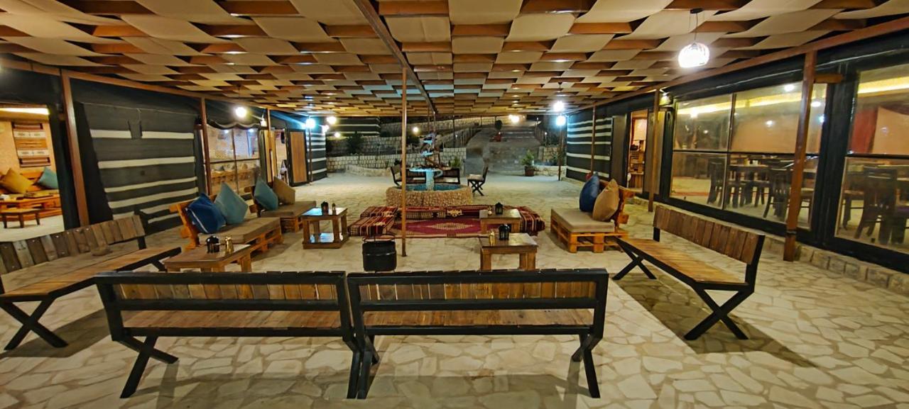 Petra Wassaif Camp Hotell Wadi Musa Eksteriør bilde