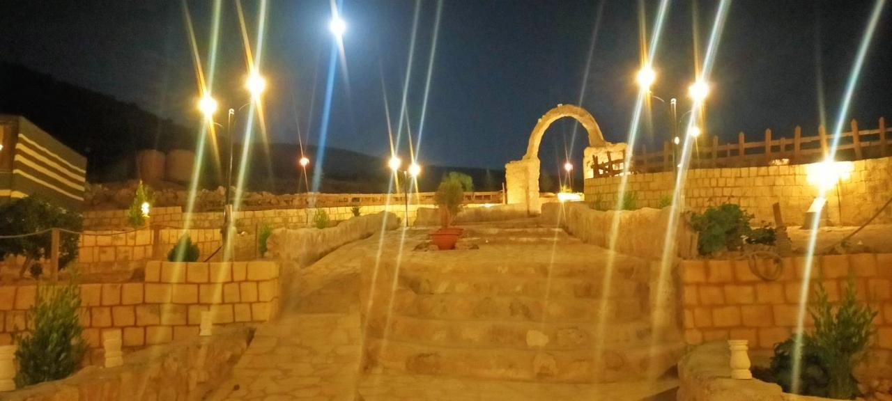 Petra Wassaif Camp Hotell Wadi Musa Eksteriør bilde